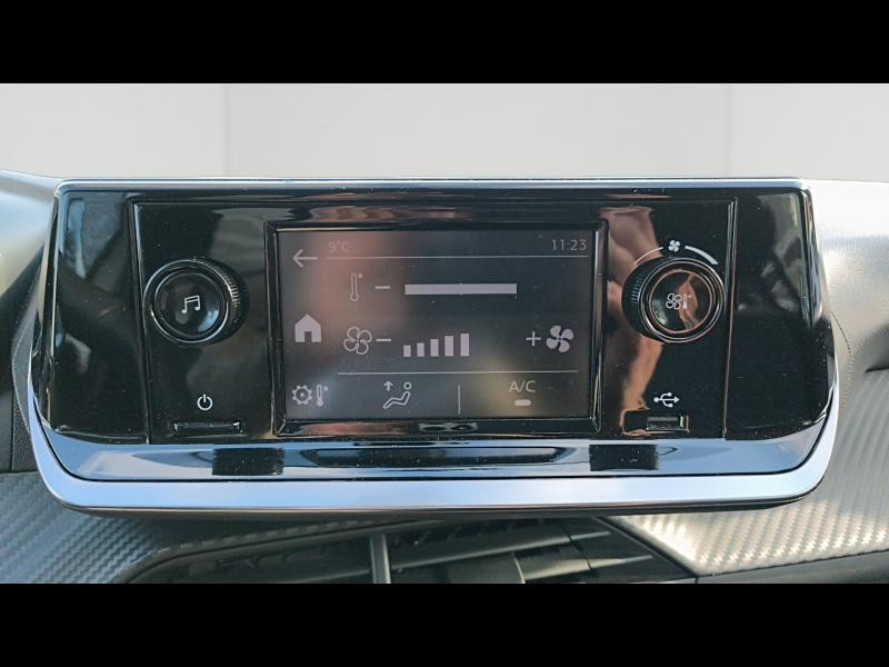 Occasion PEUGEOT 208 1.2 PureTech 75ch S&S Like 2021 Blanc Banquise (O) 11290 € à Longeville-lès-Saint-Avold