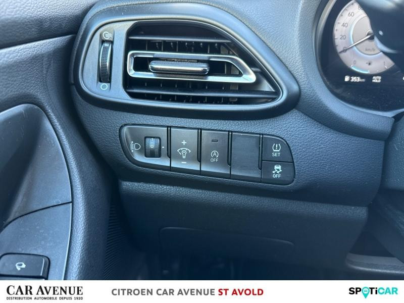 Used HYUNDAI i30 SW 1.0 T-GDi 100ch Creative DCT-7 2025 Abyss Black métal € 22190 in Longeville-lès-Saint-Avold