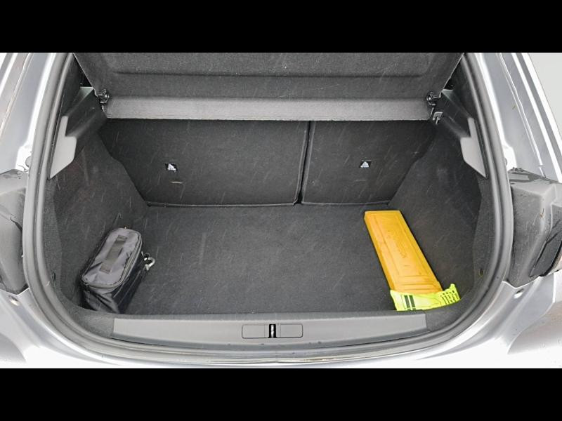 Used PEUGEOT 208 1.2 PureTech 75ch S&S Active 2020 Gris Artense € 10790 in Longeville-lès-Saint-Avold