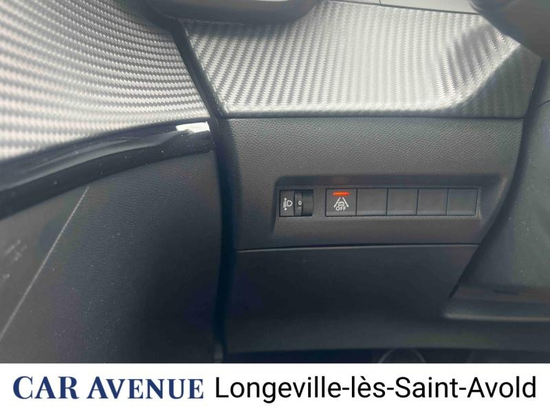 Occasion PEUGEOT 208 1.2 PureTech 100ch S&S Style 2022 Blanc nacré 14490 € à Longeville-lès-Saint-Avold