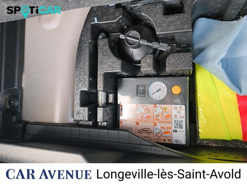 Occasion PEUGEOT 2008 e-2008 136ch Roadtrip 2022 Orange 15990 € à Longeville-lès-Saint-Avold