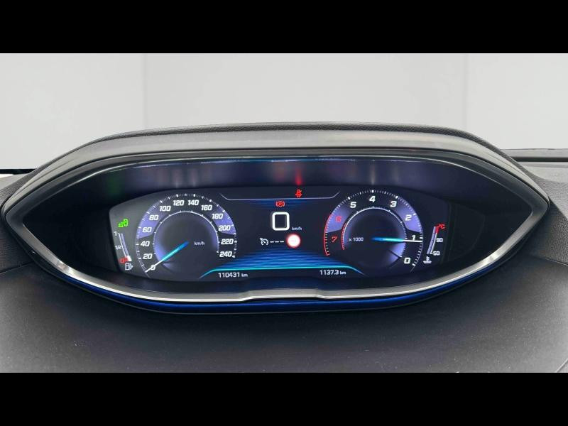 Used PEUGEOT 3008 1.2 PureTech 130ch Allure S&S 2017 Blanc Nacré (S) € 11990 in Longeville-lès-Saint-Avold