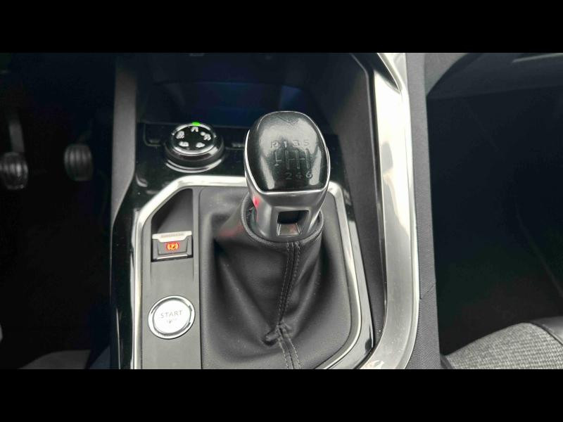 Used PEUGEOT 3008 1.2 PureTech 130ch Allure S&S 2017 Blanc Nacré (S) € 11990 in Longeville-lès-Saint-Avold