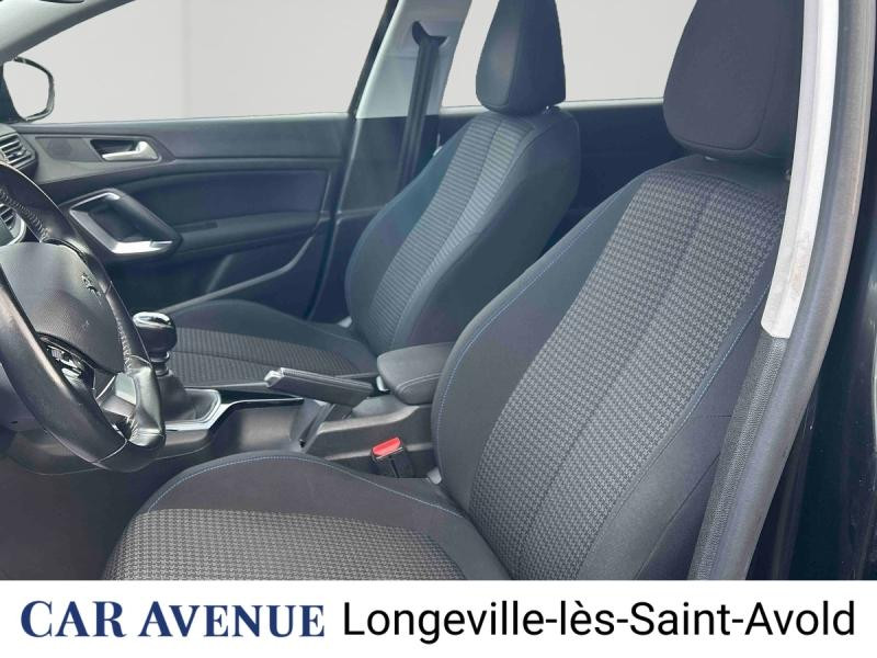 Used PEUGEOT 308 1.2 PureTech 110ch E6.3 S&S Style 2019 Noir Perla Nera € 11490 in Longeville-lès-Saint-Avold