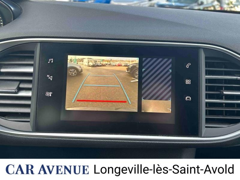 Used PEUGEOT 308 1.2 PureTech 110ch E6.3 S&S Style 2019 Noir Perla Nera € 11490 in Longeville-lès-Saint-Avold