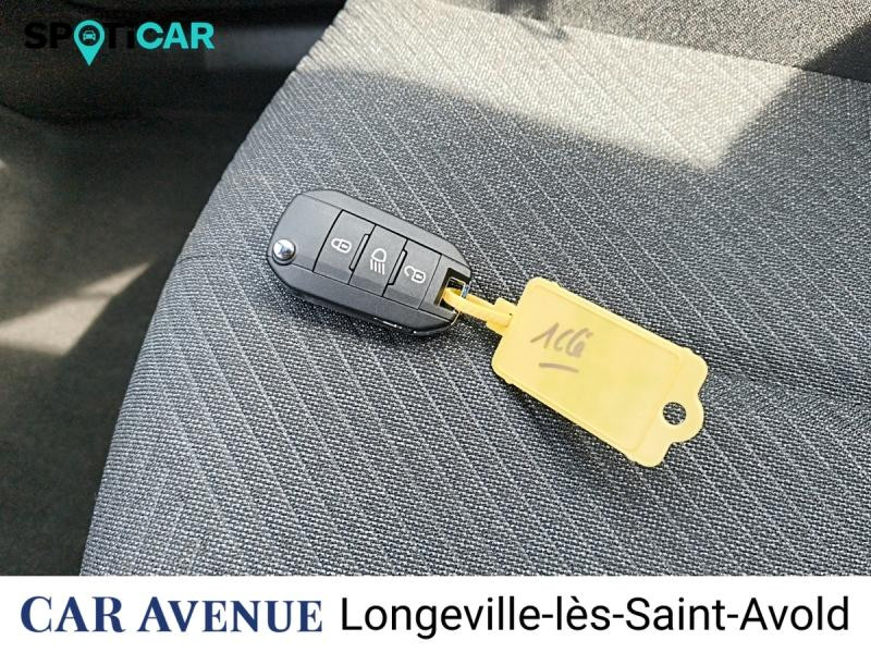 Used PEUGEOT 2008 1.2 100ch S&S Style 2025 Gris Artense (M) € 21491 in Longeville-lès-Saint-Avold