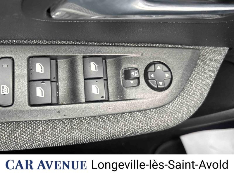 Occasion PEUGEOT 208 e-208 136ch Style 2021 Gris Artense (M) 14990 € à Longeville-lès-Saint-Avold