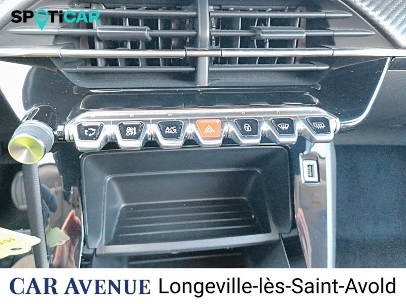 Occasion PEUGEOT 2008 1.2 PureTech 100ch S&S Style 2022 Orange 15991 € à Longeville-lès-Saint-Avold