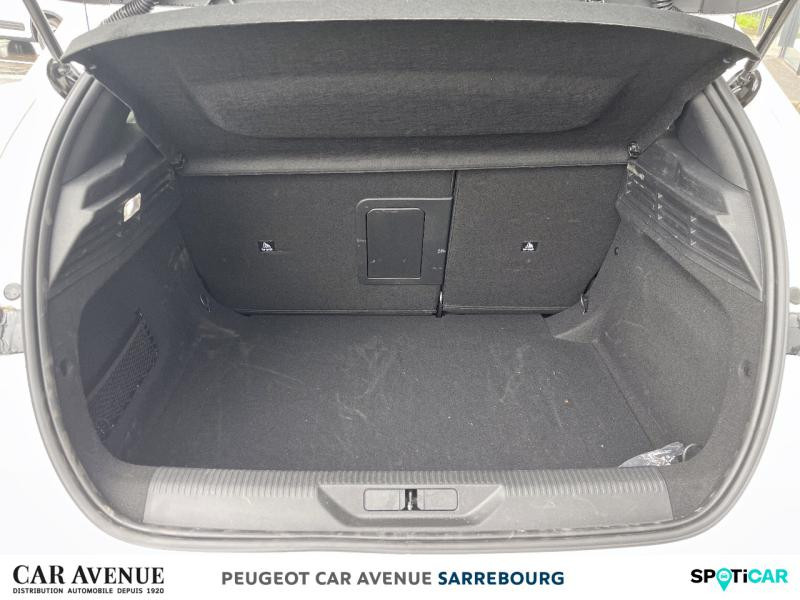 Used PEUGEOT 308 1.5 BlueHDi 130ch S&S Allure Pack EAT8 2023 Blanc Nacré (S) € 28000 in Sarrebourg