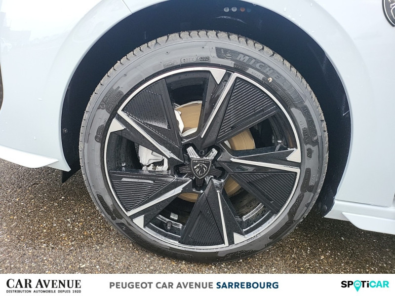Used PEUGEOT 308 e-308 156ch FIRST EDITION 2023 Blanc Okénite (M) € 31900 in Sarrebourg