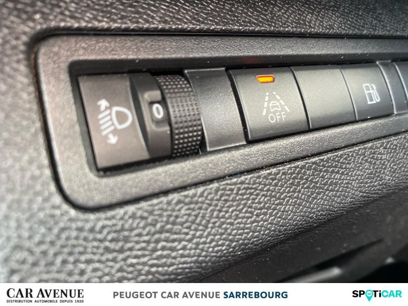 Used PEUGEOT 3008 HYBRID 225ch Roadtrip e-EAT8 2021 Noir Perla Nera (M) € 26990 in Sarrebourg