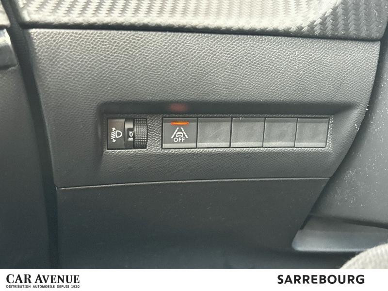 Occasion PEUGEOT 208 1.2 PureTech 100ch S&S Active Business 118g 2020 Blanc Banquise 11900 € à Sarrebourg