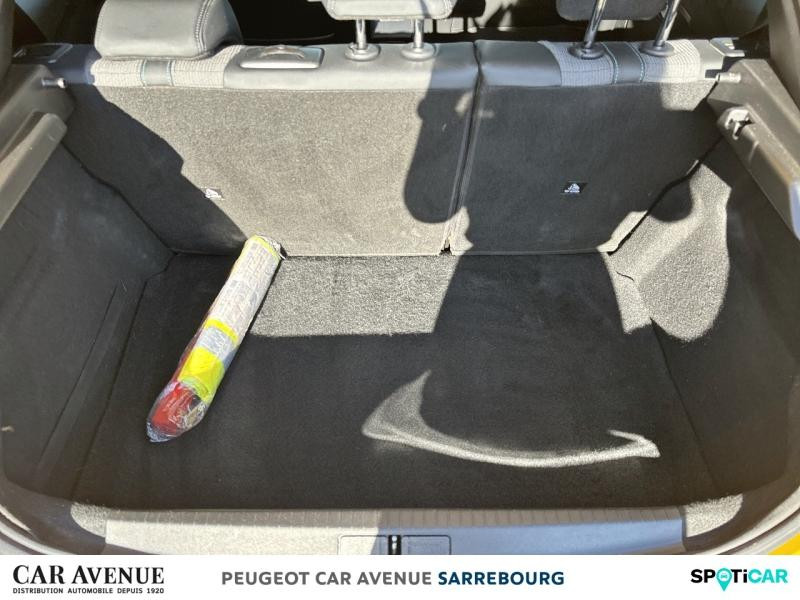 Occasion PEUGEOT 208 1.2 PureTech 100ch S&S Allure EAT8 2021 Jaune 13500 € à Sarrebourg