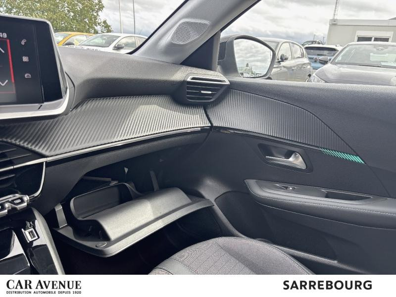 Occasion PEUGEOT 208 1.2 PureTech 100ch S&S Allure EAT8 2023 Blanc Banquise (O) 16590 € à Sarrebourg