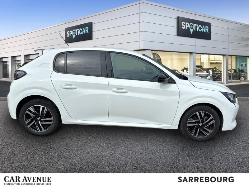 Occasion PEUGEOT 208 1.2 PureTech 100ch S&S Allure EAT8 2023 Blanc Banquise (O) 16590 € à Sarrebourg