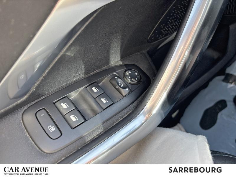 Occasion PEUGEOT 2008 1.2 PureTech 110ch Crossway S&S 2018 Rouge Ultimate 11590 € à Sarrebourg