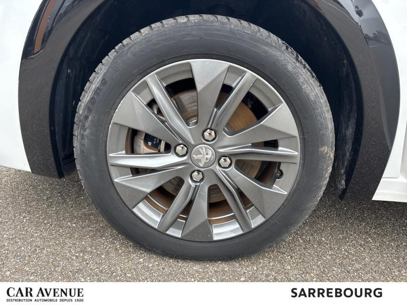 Occasion PEUGEOT 208 e-208 136ch Active Pack 2022 Blanc Banquise (O) 15590 € à Sarrebourg