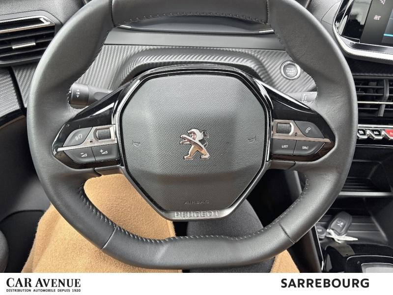 Occasion PEUGEOT 208 e-208 136ch Active Pack 2022 Blanc Banquise (O) 15590 € à Sarrebourg