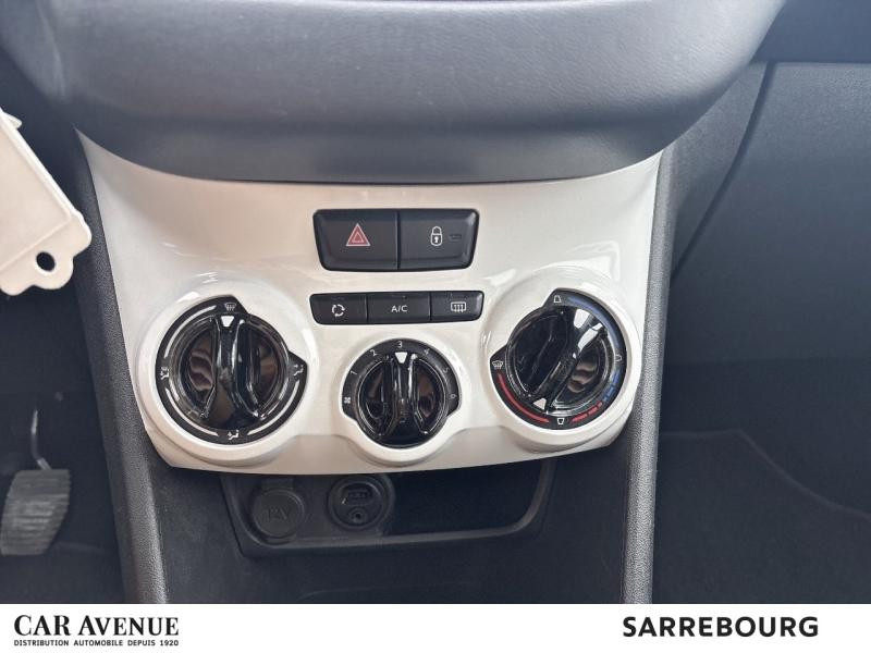 Used PEUGEOT 208 1.2 PureTech 68ch Like 5p 2017 Gris Hurricane € 7200 in Sarrebourg