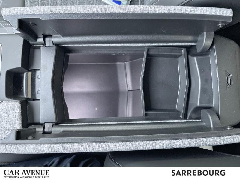 Occasion PEUGEOT 3008 Electrique 210ch Batterie 73 kWh Allure 2025 Gris Titane (M) 38900 € à Sarrebourg
