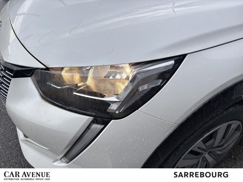 Used PEUGEOT 208 e-208 136ch Active 2020 Blanc nacré € 13900 in Sarrebourg