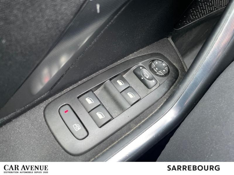 Occasion PEUGEOT 2008 1.6 BlueHDi 100ch Allure Business S&S 2018 Emerald crystal metallise 9290 € à Sarrebourg