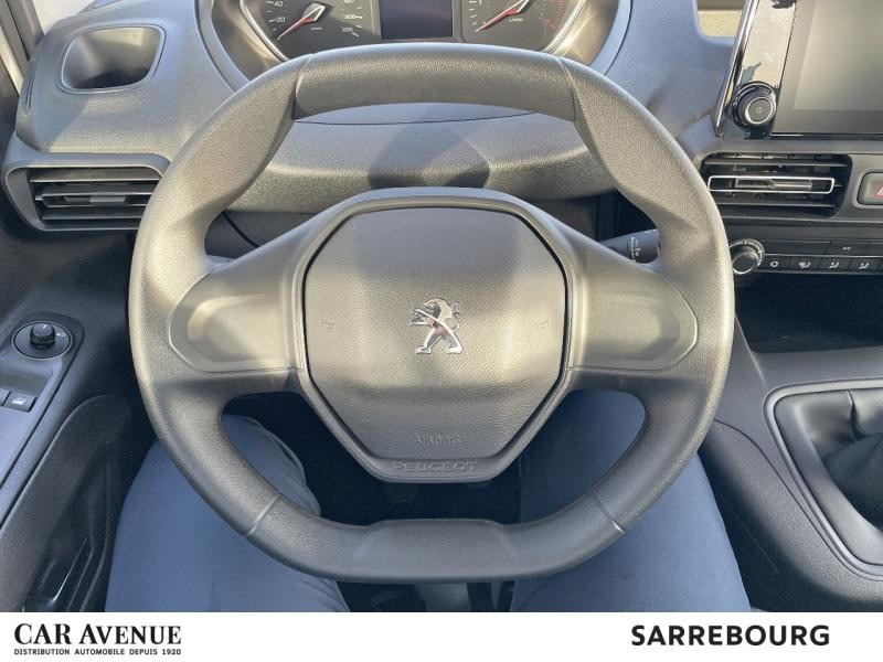 Used PEUGEOT Rifter 1.2 PureTech 110ch S&S Standard Active Pack 2021 Silky Grey (M) € 17900 in Sarrebourg