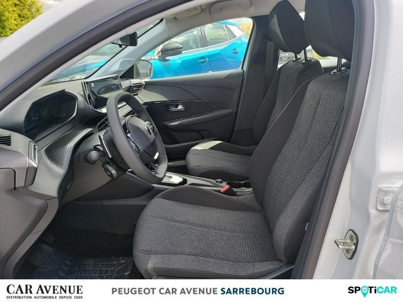 Used PEUGEOT 208 1.2 Hybrid 110ch Style e-DCS6 2025 Blanc Okénite (M) € 21900 in Sarrebourg