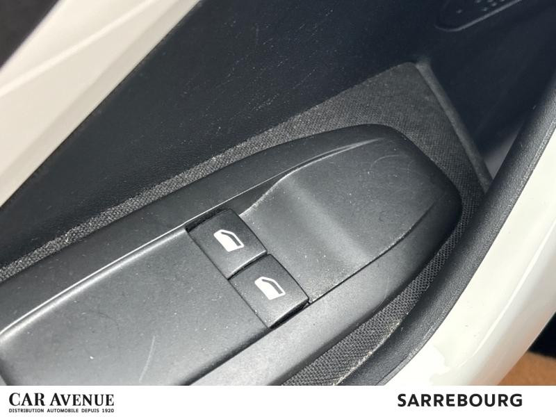 Used PEUGEOT 208 1.2 PureTech 68ch Like 5p 2017 Gris Hurricane € 7100 in Sarrebourg