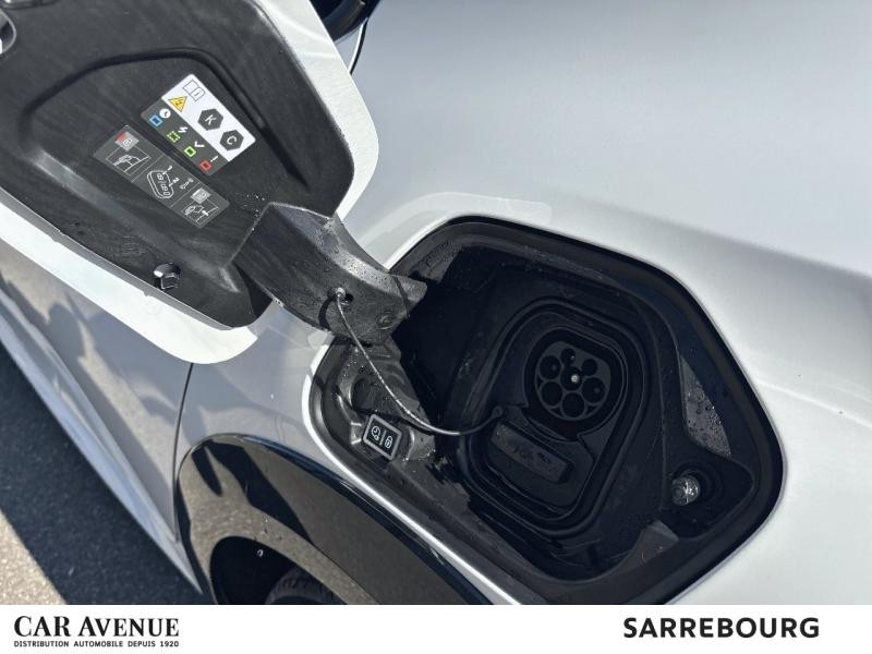 Used PEUGEOT 208 e-208 136ch Style 2023 Blanc Banquise (O) € 16900 in Sarrebourg