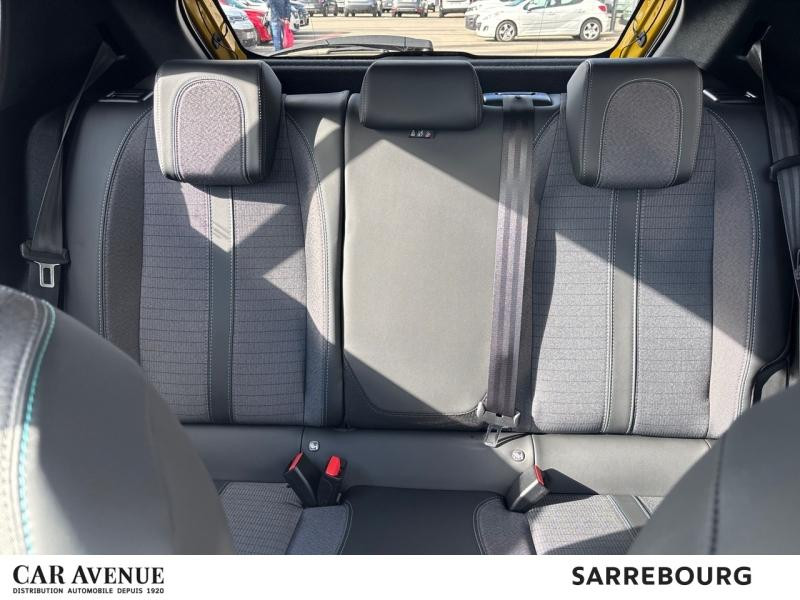 Used PEUGEOT 208 e-208 136ch Allure 2021 Jaune € 15900 in Sarrebourg