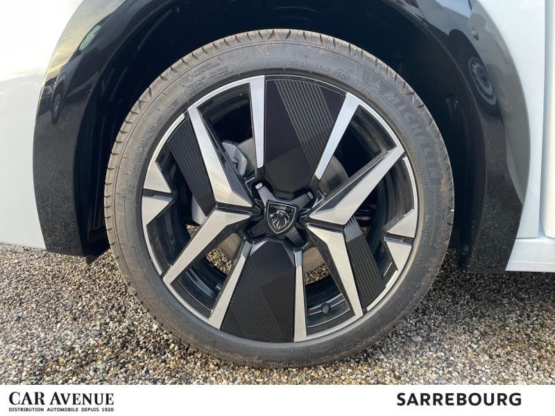 Used PEUGEOT 208 e-208 136ch GT 2025 Blanc Okénite (M) € 30800 in Sarrebourg