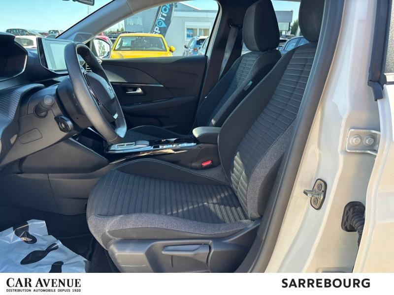 Used PEUGEOT 208 e-208 136ch Style 2023 Blanc Banquise (O) € 16900 in Sarrebourg