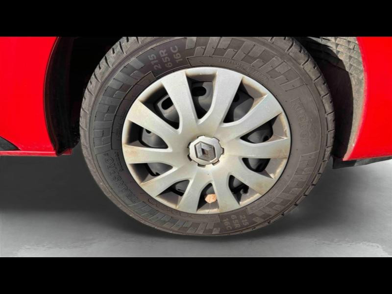 Used RENAULT Trafic Combi L1 1.6 dCi 120ch Zen 8 places Euro6d-T 2019 Rouge Magma € 21900 in Sarrebourg