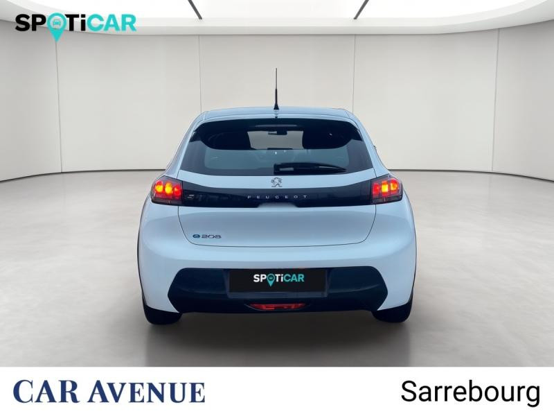 Used PEUGEOT 208 e-208 136ch Like 2023 Blanc Banquise (O) € 17900 in Sarrebourg