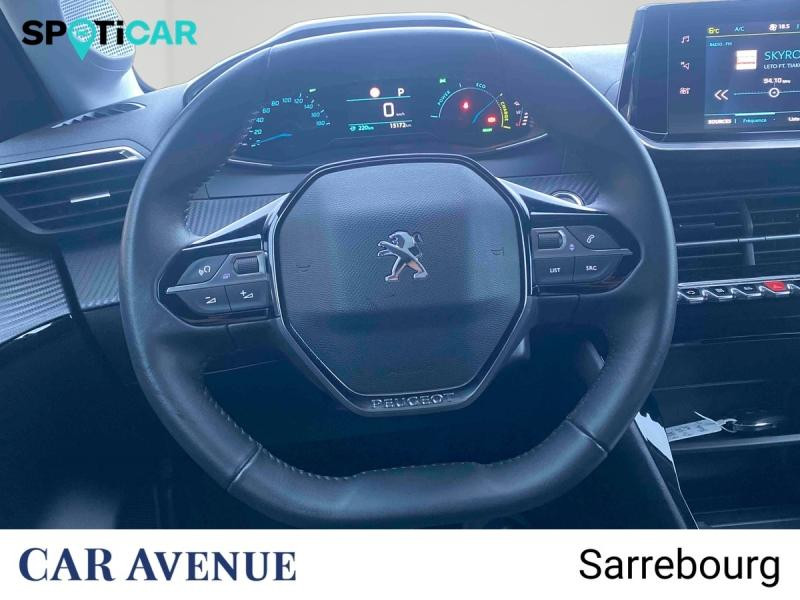 Used PEUGEOT 208 e-208 136ch Like 2023 Blanc Banquise (O) € 17900 in Sarrebourg