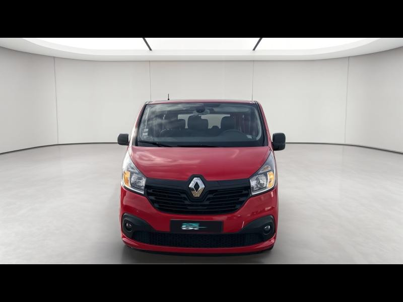 Occasion RENAULT Trafic Combi L1 1.6 dCi 120ch Zen 8 places Euro6d-T 2019 Rouge Magma 19900 € à Sarrebourg