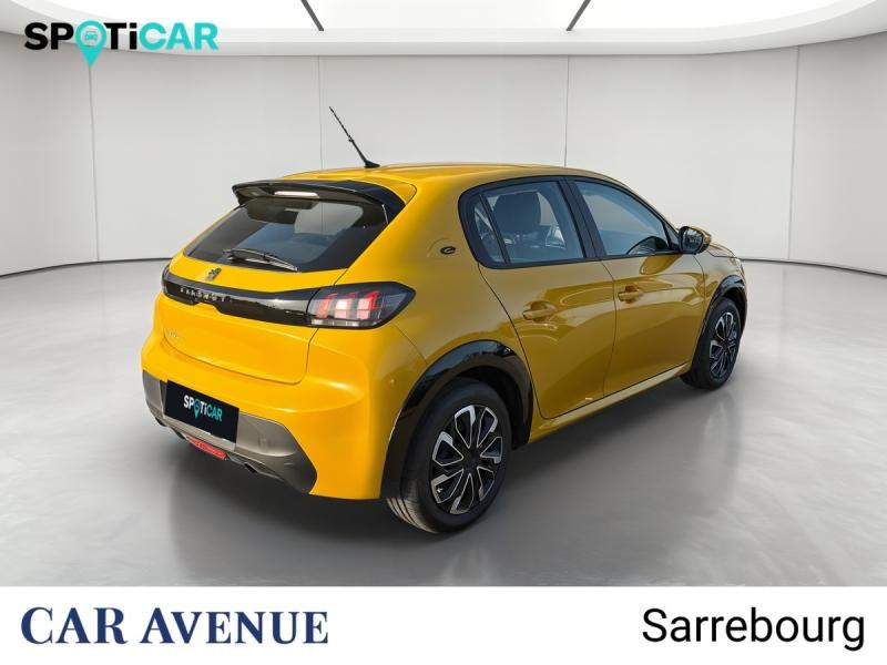 Occasion PEUGEOT 208 e-208 136ch Active 2021 Jaune 13350 € à Sarrebourg