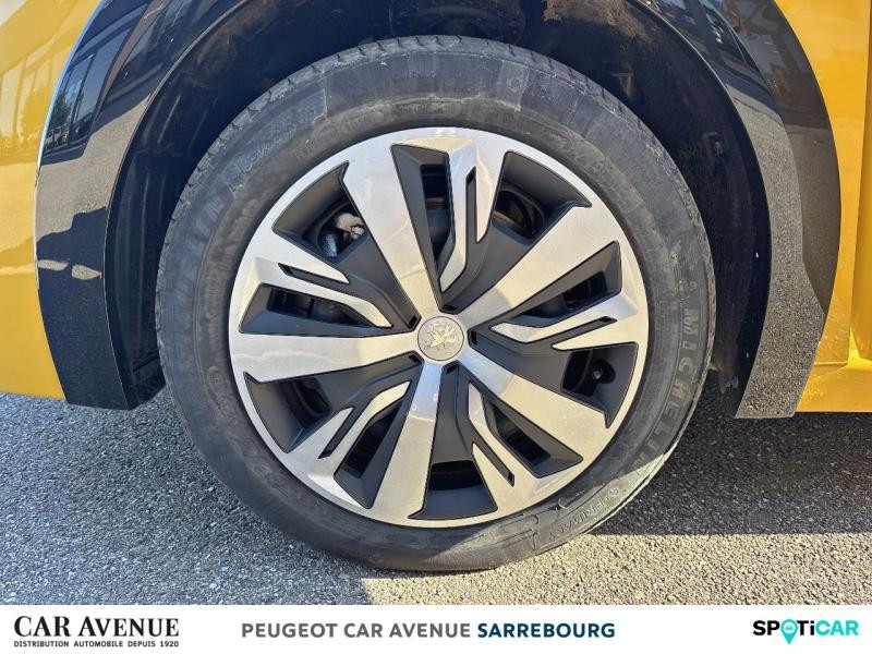 Occasion PEUGEOT 208 e-208 136ch Active 2022 Jaune 13400 € à Sarrebourg