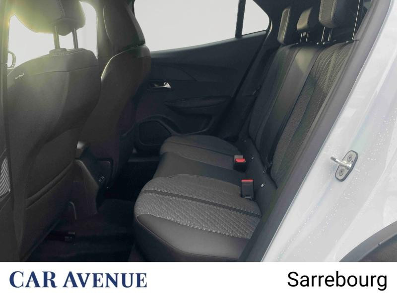 Occasion PEUGEOT 2008 1.2 Hybrid 145ch Allure e-DCS6 2025 Blanc Okénite (M) 27990 € à Sarrebourg