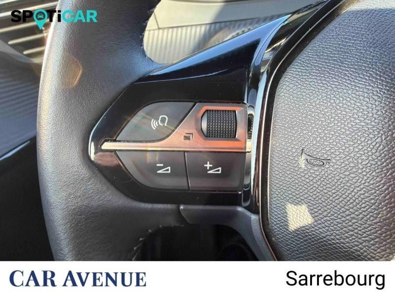 Occasion PEUGEOT 208 e-208 136ch Active 2021 Jaune 13350 € à Sarrebourg