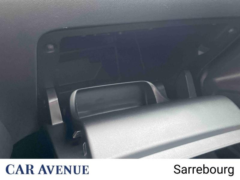 Occasion PEUGEOT 2008 1.2 Hybrid 145ch Allure e-DCS6 2025 Blanc Okénite (M) 27990 € à Sarrebourg