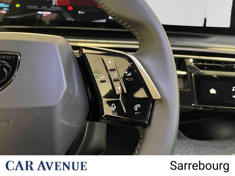 Used PEUGEOT 3008 Electrique 210ch Batterie 73 kWh Allure 2026 Gris Titane (M) € 40400 in Sarrebourg