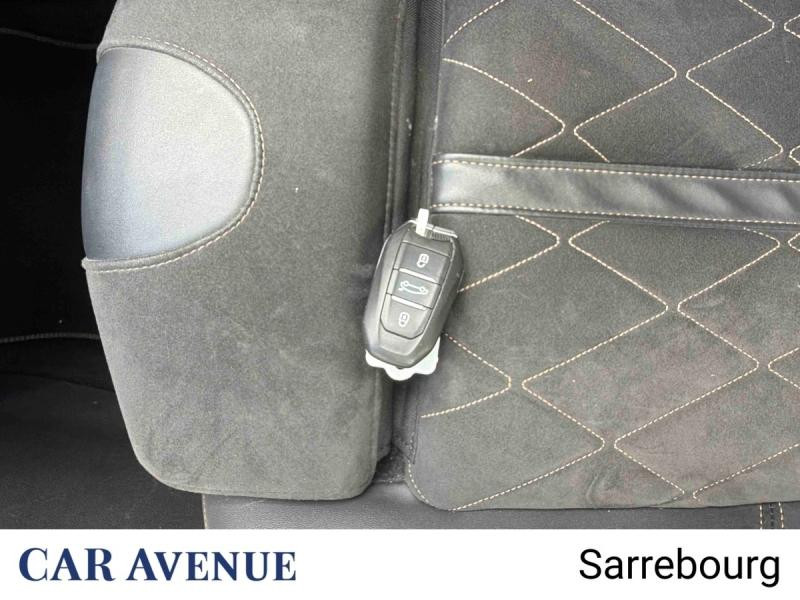 Used PEUGEOT 3008 2.0 BlueHDi 180ch S&S GT EAT8 2019 Gris Platinium (M) € 16500 in Sarrebourg