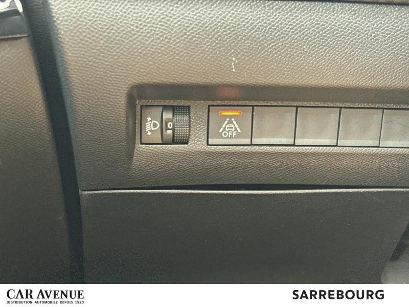 Occasion PEUGEOT 208 e-208 136ch Active Pack 2022 Blanc Banquise (O) 13590 € à Sarrebourg