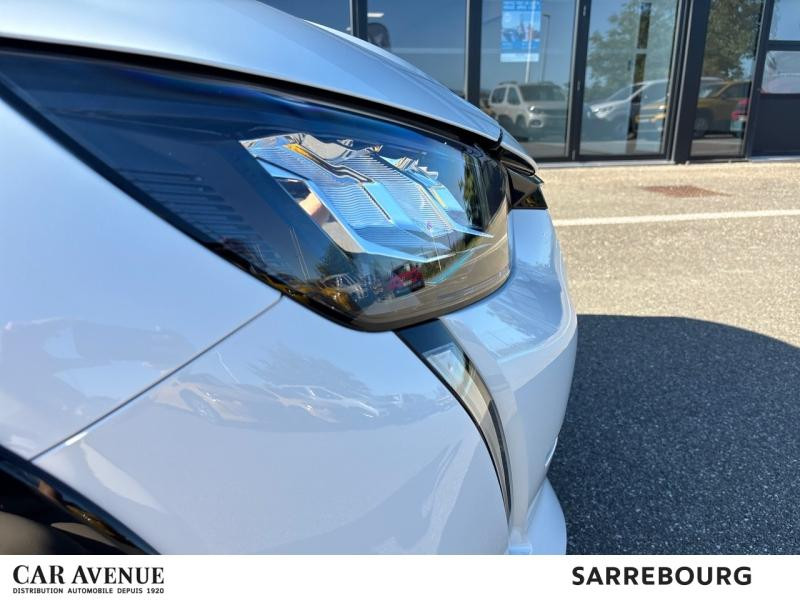 Occasion PEUGEOT 208 e-208 136ch Style 2023 Blanc Banquise (O) 15890 € à Sarrebourg