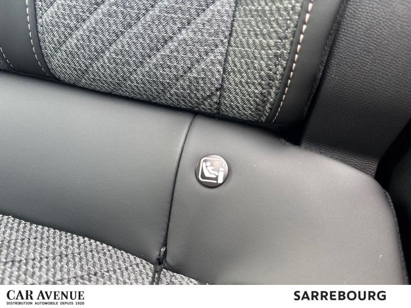Occasion PEUGEOT 208 1.2 Hybrid 100ch Allure e-DCS6 2024 Gris Artense (M) 18600 € à Sarrebourg