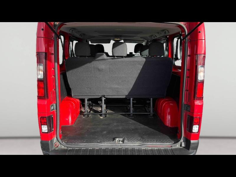 Occasion RENAULT Trafic Combi L1 1.6 dCi 120ch Zen 8 places Euro6d-T 2019 Rouge Magma 19900 € à Sarrebourg