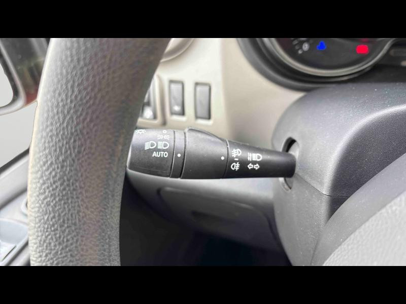 Occasion RENAULT Trafic Combi L1 1.6 dCi 120ch Zen 8 places Euro6d-T 2019 Rouge Magma 19900 € à Sarrebourg