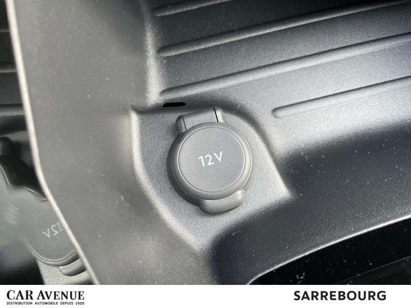 Occasion PEUGEOT 2008 e-2008 156ch Style 2025 Bleu Obsession (M) 31800 € à Sarrebourg